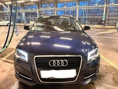 Używany Audi A3 105 KM (77 kW) 2012 Niebieski Hatchback