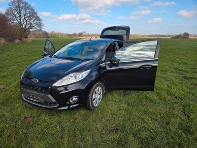Gebraucht Ford Fiesta Titanium 95 PS (69 kW) 2010 Schwarz Kleinwagen