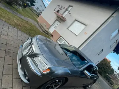 Usata Lancia Thema 239 CV (175 kW) 2012 Grigio Berlina