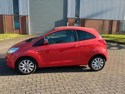 Gebraucht Ford Ka Titanium 69 PS (50 kW) 2011 Rot Kleinwagen