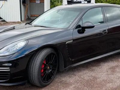 Gebraucht Porsche Panamera GTS 441 PS (324 kW) 2016 Schwarz Kleinwagen