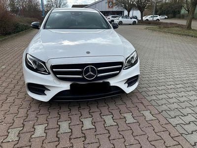 Usata Mercedes E220 194 CV (142 kW) 2019 Bianco Station wagon