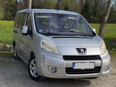 Gebraucht Peugeot TePee 120 PS (88 kW) 2008 Silber Van / Kleinbus