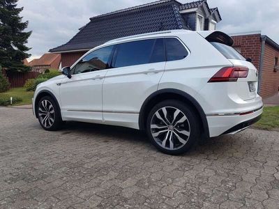 gebraucht VW Tiguan 2.0 TDI R LINE 200KW SCR (BLUE MOTION) DSG