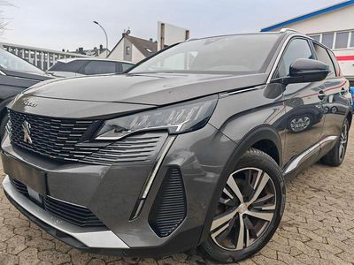Gebraucht Peugeot 5008 Allure 131 PS (96 kW) 2022 Grau SUV