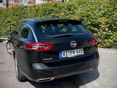 Second-hand Opel Insignia Elegance 174 CP (127 kW) 2021 Negru Break