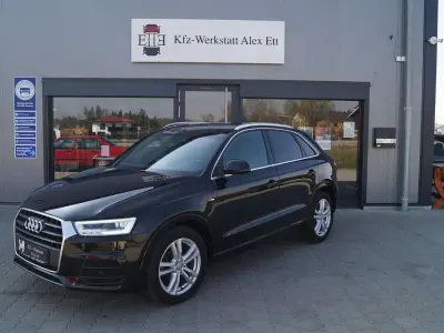 Gebraucht Audi Q3 Sport 179 PS (131 kW) 2016 Mythosschwarz metallic SUV