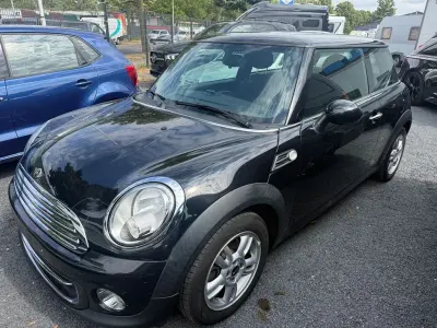 Gebraucht Mini Cooper 122 PS (89 kW) 2012 Schwarz Kleinwagen