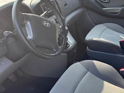 Hyundai H-1