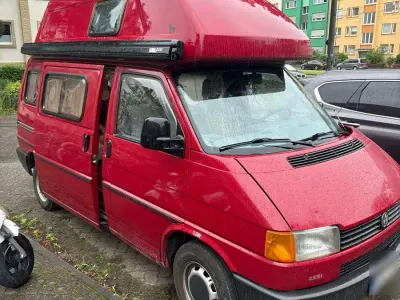 Gebraucht VW T4 60 PS (44 kW) 1990 Rot Van
