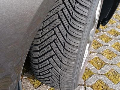 Gebraucht Ford Tourneo Connect 101 PS (74 kW) 2016 Grau Van / Kleinbus