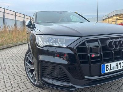 Schwarz Gebraucht 2020 Audi SQ7 Ambiente SUV | 67.800 € (Fairer Preis)