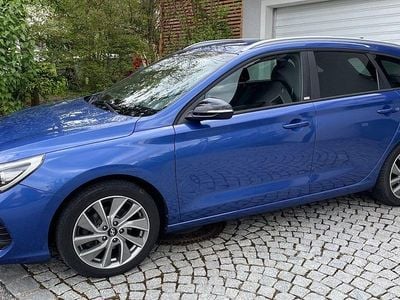 Gebraucht Hyundai i30 Passion Plus 140 PS (102 kW) 2018 Blau Kombi