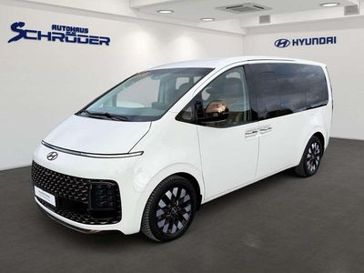 Weiss Gebraucht 2022 Hyundai Staria Signature Van / Kleinbus | 41.990 € (Teuer)