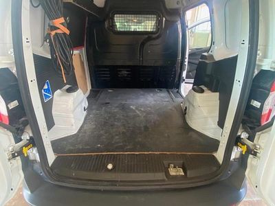 Ford Courier