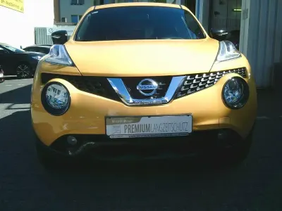 Gebraucht Nissan Juke Acenta 113 PS (83 kW) 2015 Gelb SUV
