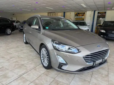 Gebraucht Ford Focus Titanium 150 PS (110 kW) 2019 Silber Limousine