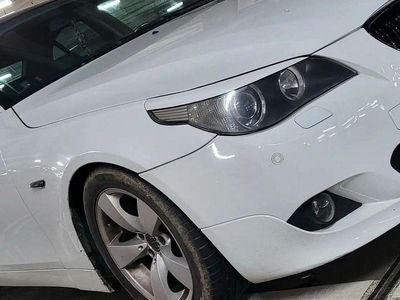 Gebraucht BMW 520 170 PS (125 kW) 2003 Weiß Limousine