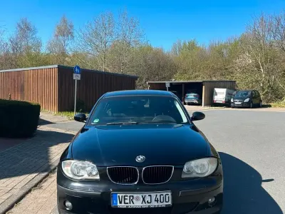 Gebraucht BMW 116 115 PS (84 kW) 2006 Schwarz Kleinwagen
