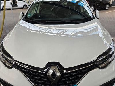 Usata Renault Kadjar LIMITED 140 CV (102 kW) 2019 Bianco SUV
