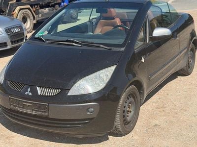 Usata Mitsubishi Colt Invite 109 CV (80 kW) 2006 Nero Cabrio