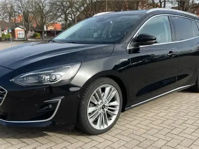 Gebraucht Ford Focus 150 PS (110 kW) 2019 Schwarz Kombi