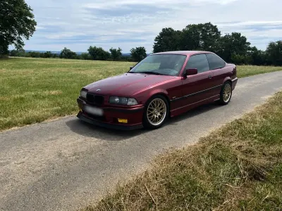 Gebraucht BMW 323 170 PS (125 kW) 1997 Rot Coupé