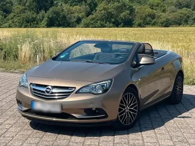Gebraucht Opel Cascada Innovation 165 PS (121 kW) 2013 Gold Cabrio