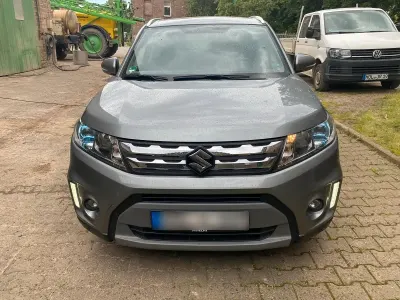 Gebraucht Suzuki Vitara 88 PS (64 kW) 2017 Andere farben SUV