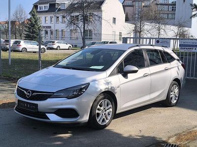 Gebraucht Opel Astra Edition 122 PS (89 kW) 2020 Silber Kombi