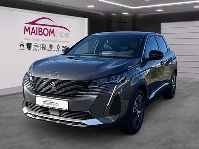 Gebraucht Peugeot 3008 131 PS (96 kW) 2023 Lackierung platiniumgrau/meta SUV
