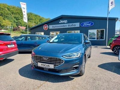 Gebraucht Ford Focus Titanium 125 PS (91 kW) 2023 Chromablau metallic Limousine