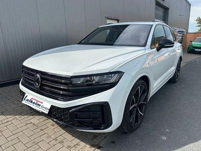 Gebraucht VW Touareg R-line 286 PS (210 kW) 2024 Weiß SUV
