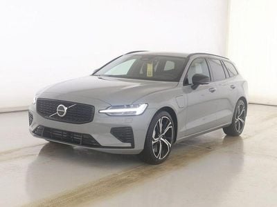 Grau Gebraucht 2025 Volvo V60 Plus Kombi | 38.990 € (Superpreis)