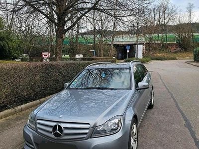 Gebraucht Mercedes C250 205 PS (150 kW) 2013 Silber Kombi