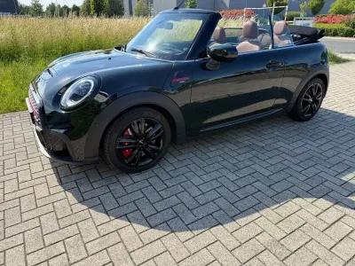 Gebraucht Mini John Cooper Works Cabriolet 231 PS (169 kW) 2023 Grün Cabrio