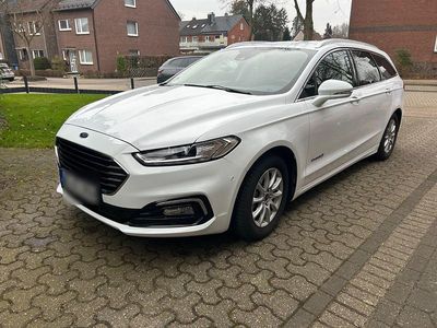 Gebraucht Ford Mondeo Titanium 188 PS (138 kW) 2019 Weiß Kombi