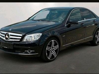 Gebraucht Mercedes C180 Avantgarde 156 PS (114 kW) 2010 Schwarz Limousine