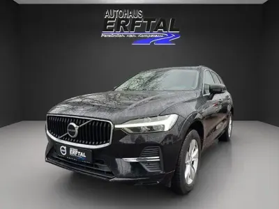 Gebraucht Volvo XC60 145 PS (106 kW) 2022 SUV