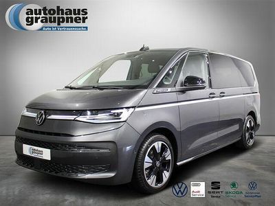 Gebraucht VW Multivan Style 150 PS (110 kW) 2024 Grau Van