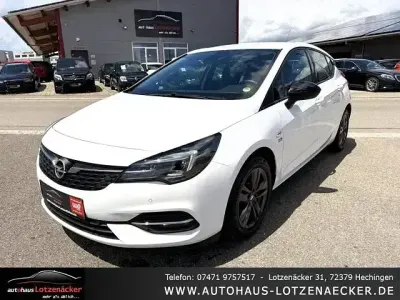 Gebraucht Opel Astra 131 PS (96 kW) 2020 Weiß Limousine