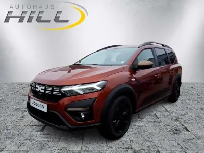 Neu Dacia Jogger Extreme 110 PS (80 kW) 2025 Grau Van / Kleinbus