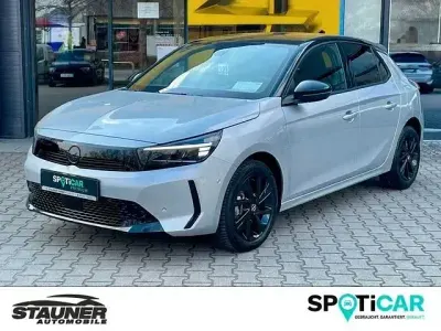 Używany Opel Corsa GS Line 146 KM (107 kW) 2025 Srebrny Hatchback