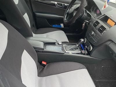 Gebraucht Mercedes C220 170 PS (125 kW) 2010 Andere farben Kombi