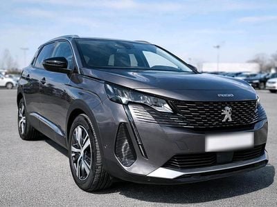 Gebraucht Peugeot 5008 Allure 131 PS (96 kW) 2022 Grau SUV
