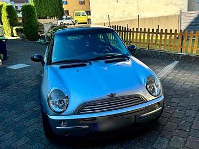 Usado Mini Cooper 116 HP (85 kW) 2001 Prateado Citadino