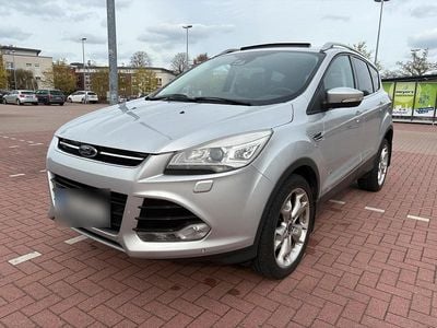 Gebraucht Ford Kuga Titanium 163 PS (119 kW) 2014 Silber SUV