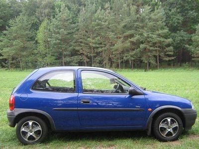 Gebraucht Opel Corsa 60 PS (44 kW) 1999 Blau Limousine