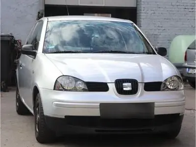 Usata Seat Arosa 50 CV (36 kW) 2002 Argento Utilitaria