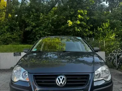 Gebraucht VW Polo Trendline 64 PS (47 kW) 2006 Grau Kleinwagen